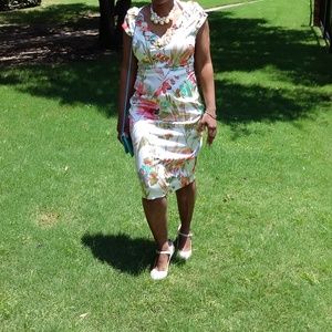 Maggy London floral wiggle dress